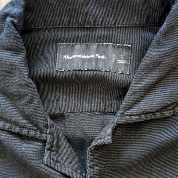 Abercrombie Short sleeve button up - Picture 2 of 2